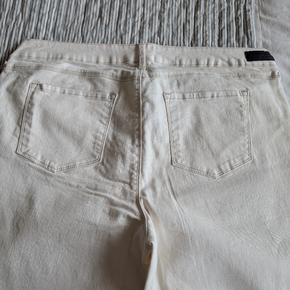 Sound Style Women's Cream Jeans With Fringe Cuff 16